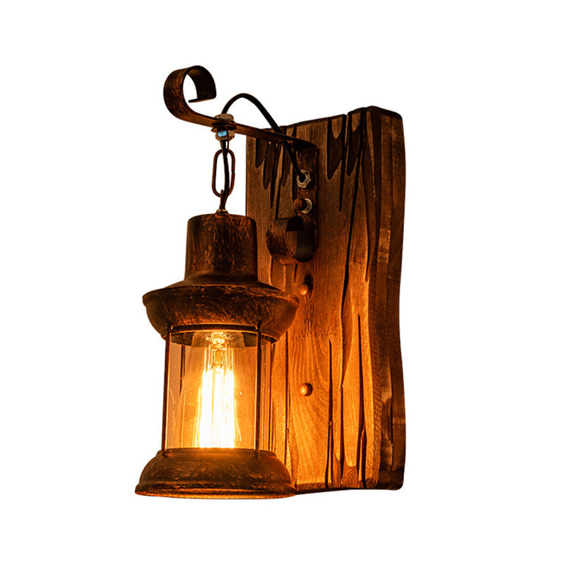 Cast Iron Wall Light Alvore