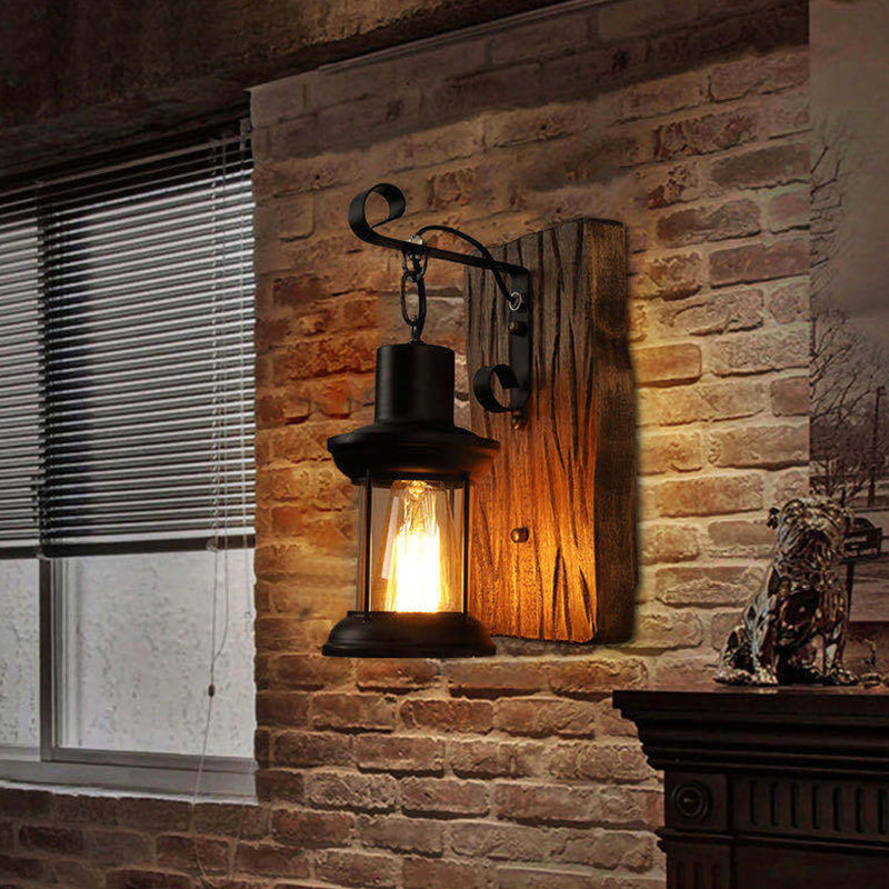 Cast Iron Wall Light Alvore
