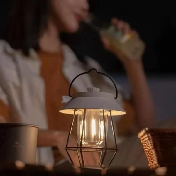 Wireless USB Outdoor Table Lamp Alvore