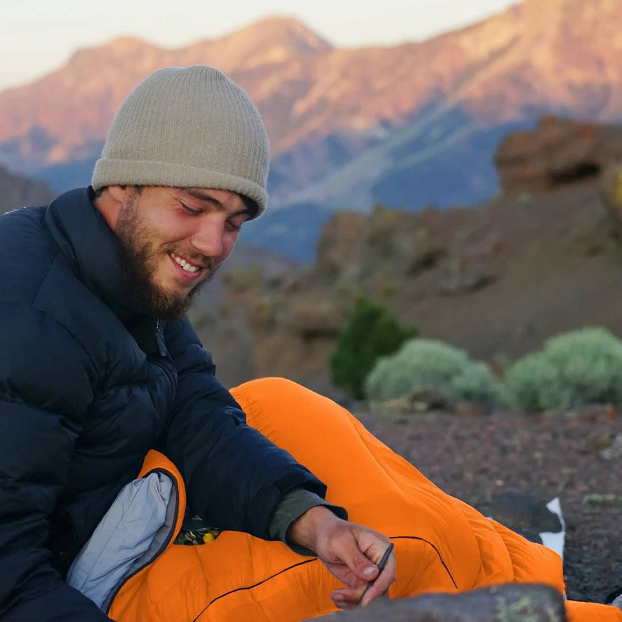 All Season Camping Sleeping Bag Alvore