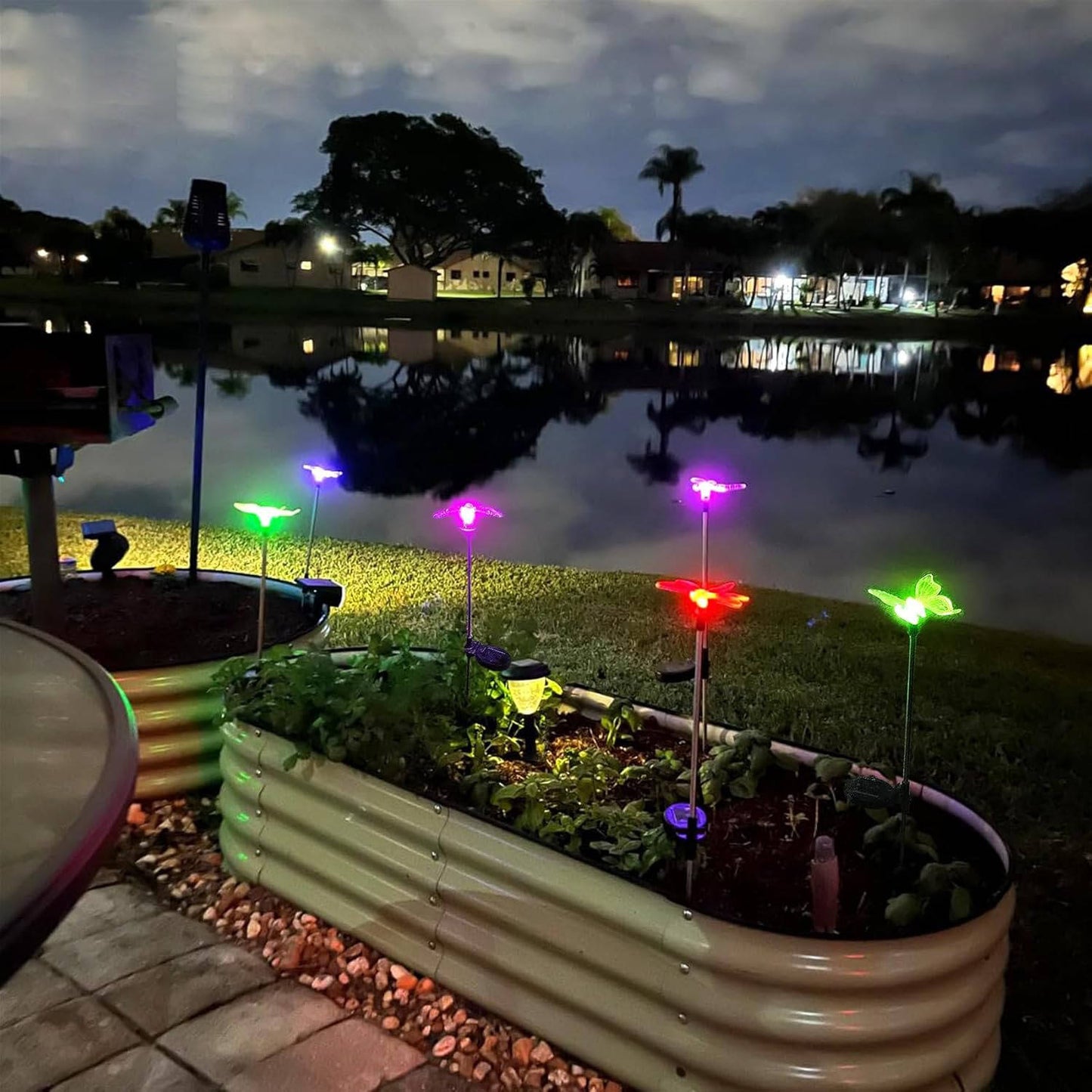 6 Pack Solar Stake Lights Alvore